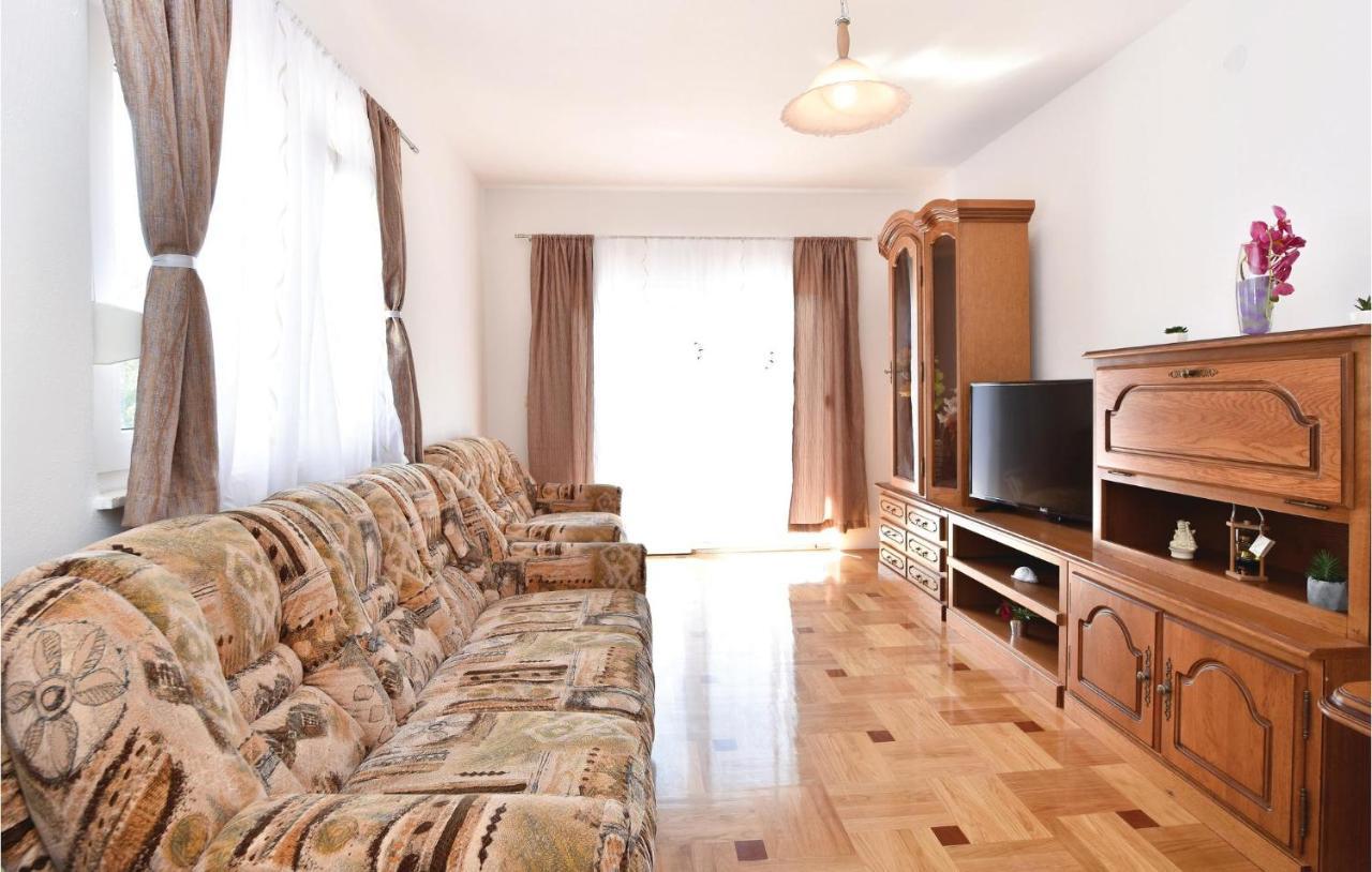 Nice Home In Grab With Wifi Dış mekan fotoğraf
